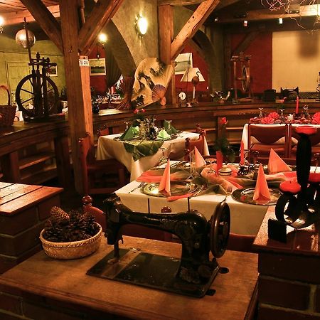 Hotel Restauracja Pustelnik Wisla Mala Buitenkant foto