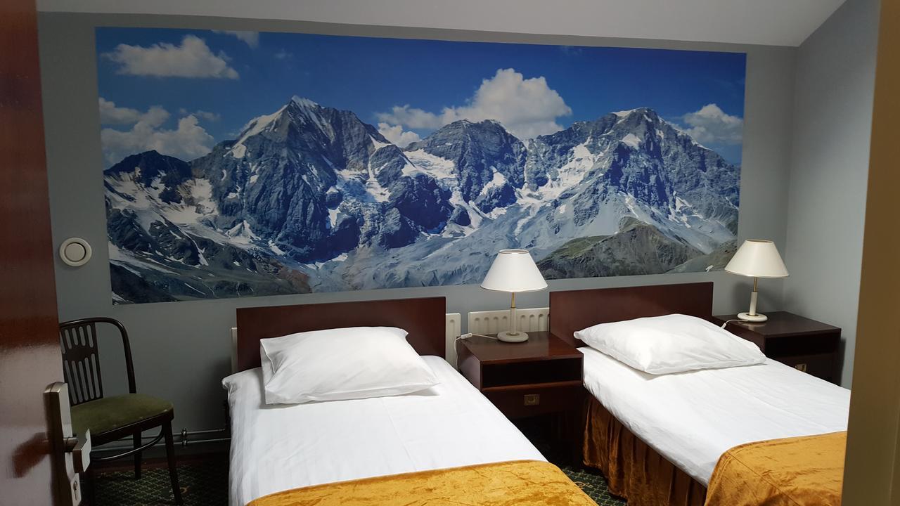 Hotel Restauracja Pustelnik Wisla Mala Buitenkant foto