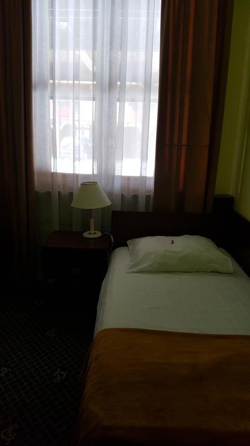 Hotel Restauracja Pustelnik Wisla Mala Buitenkant foto