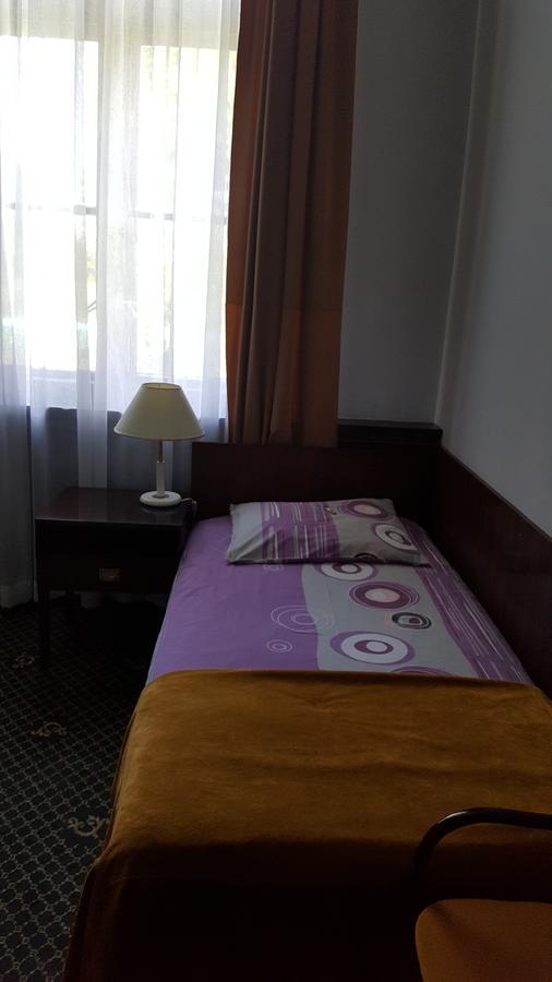 Hotel Restauracja Pustelnik Wisla Mala Buitenkant foto
