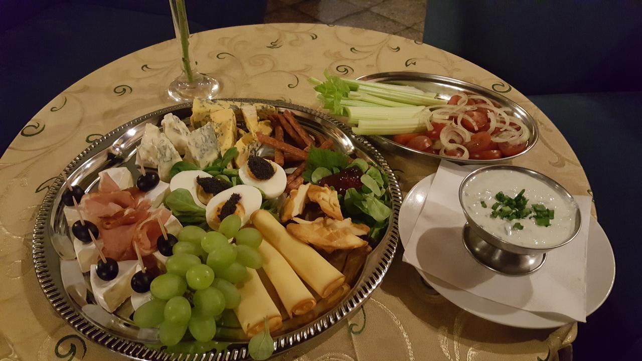 Hotel Restauracja Pustelnik Wisla Mala Buitenkant foto